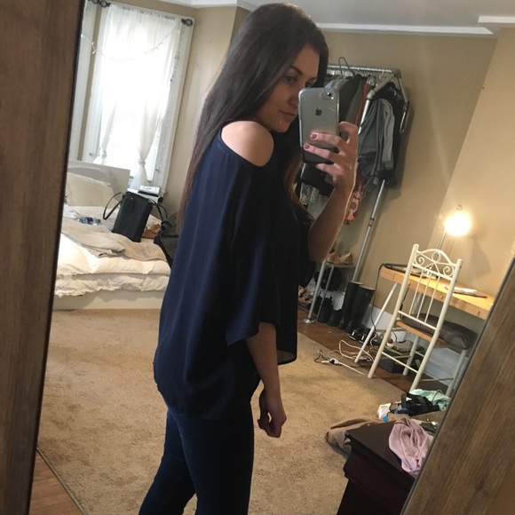 Sheer navy cold shoulder top! - Picture 2 of 3
